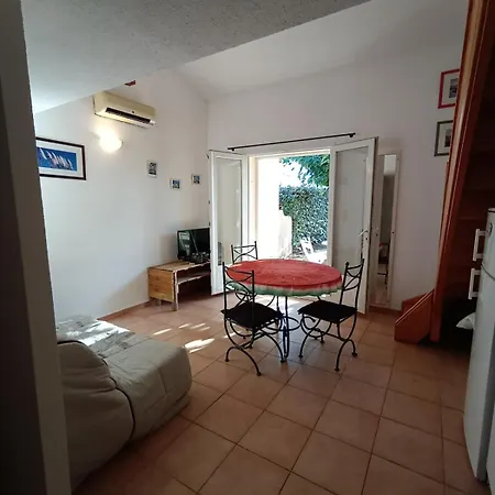 à Deux Pas De La * Borgo (Corsica)
